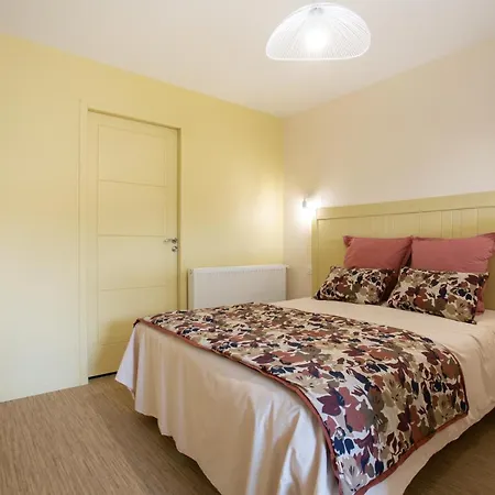 Le Studio, De La Moulinquie Saint-Cirgue