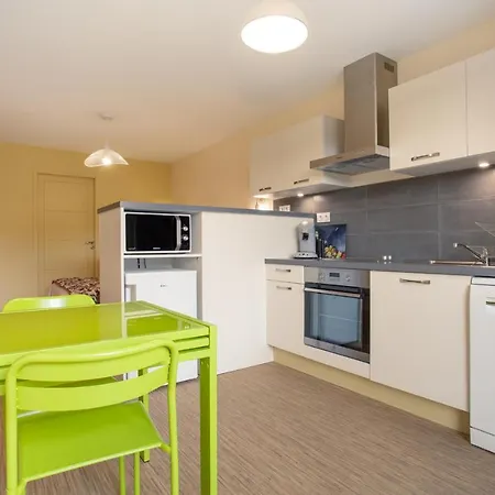 Le Studio, De La Moulinquie Apartment